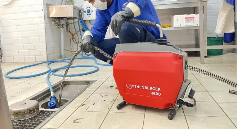 Kandira Tesisatci Gider Mutfak Açma 